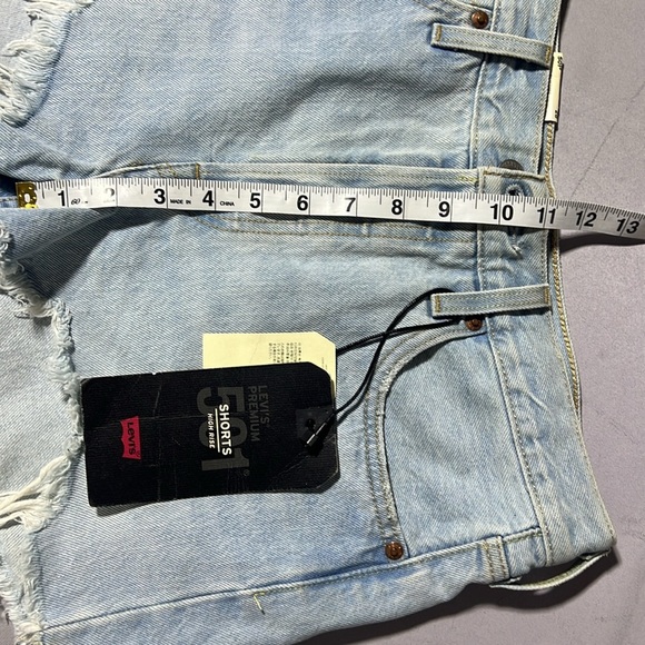 Levi’s 501 shorts NWT S28 - Picture 5 of 7